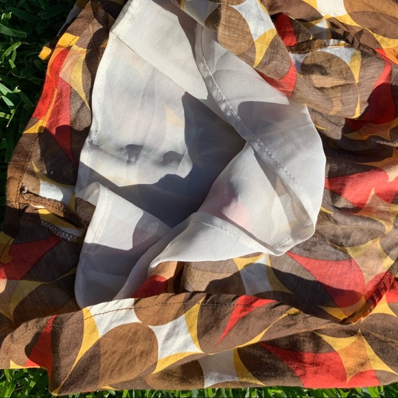 ❤️💛🖤 Geometric Shapes Stuck Skirt by XX1🖤💛❤️ - Picture 4 of 8